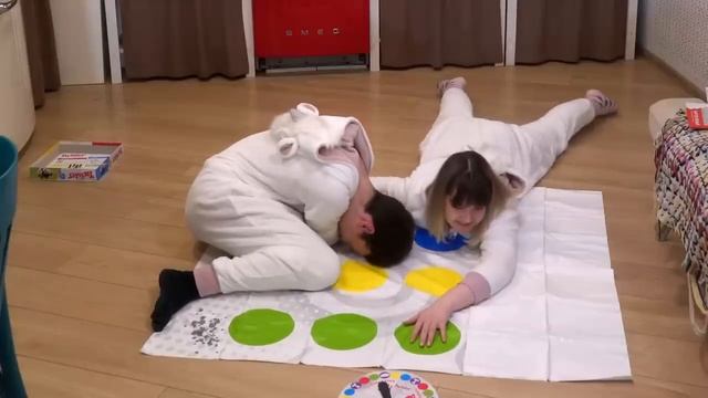 ПИЖАМНАЯ ВЕЧЕРИНКА с Анастасиз смотреть онлайн