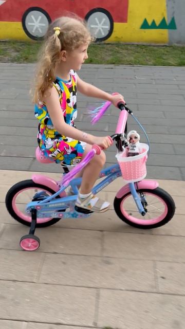 В первый раз на велосипеде 🚴 смотреть онлайн