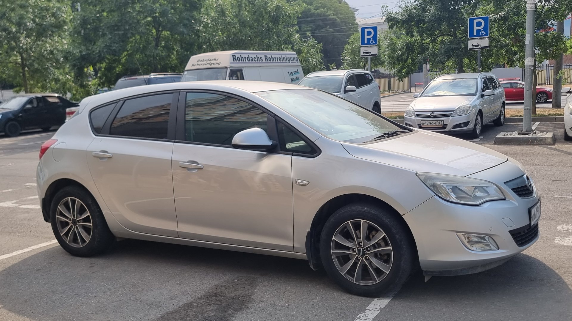 Opel Astra J
