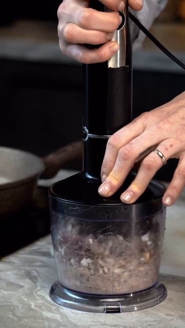 Елена Ландэ