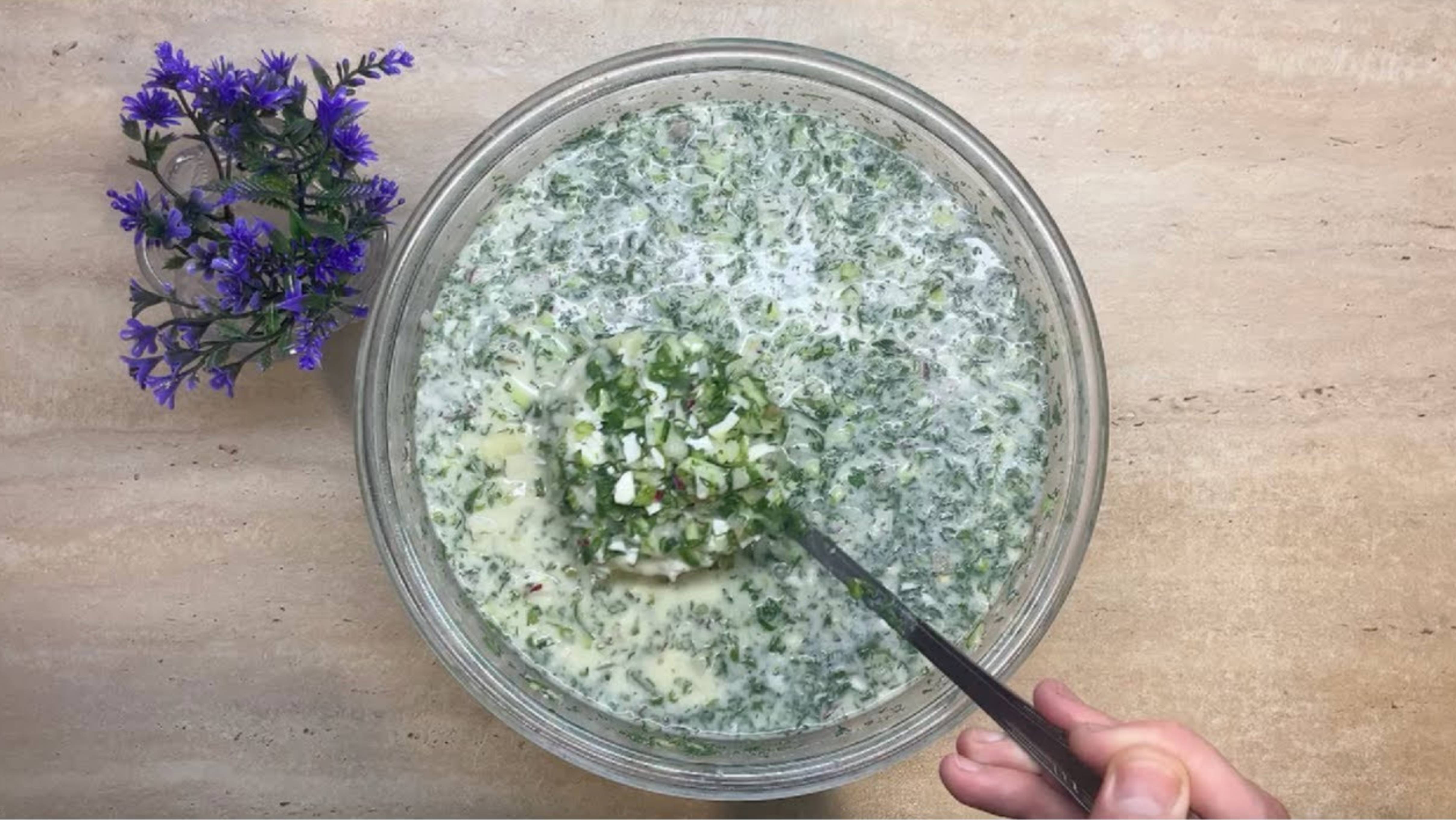 Удивительная Окрошка на Сыворотке! Такой вкус вы точно не забудете! смотреть онлайн