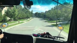 Проезд на школьном автобусе в Америке | Школьный автобус