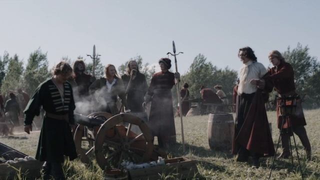 Как не сгореть на работе, если вы — император? 🔥 смотреть онлайн