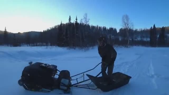 ПЕРВЫЙ ЗАПУСК ОБКАТКА МОТОБУКСИРОВЩИКА РЫБАК С ДВИГАТЕЛЕМ LIFAN 15Л ПРОХОДИМЫЙ ЗВЕРЬ смотреть онлайн