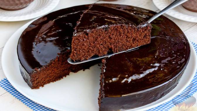 Торт без молока, масла и яиц - это возможно! ШОКОЛАДНЫЙ ТОРТ В МИКРОВОЛНОВКЕ