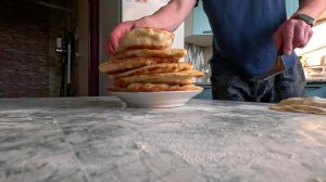 Луковые лепёшки! Дела огородные!