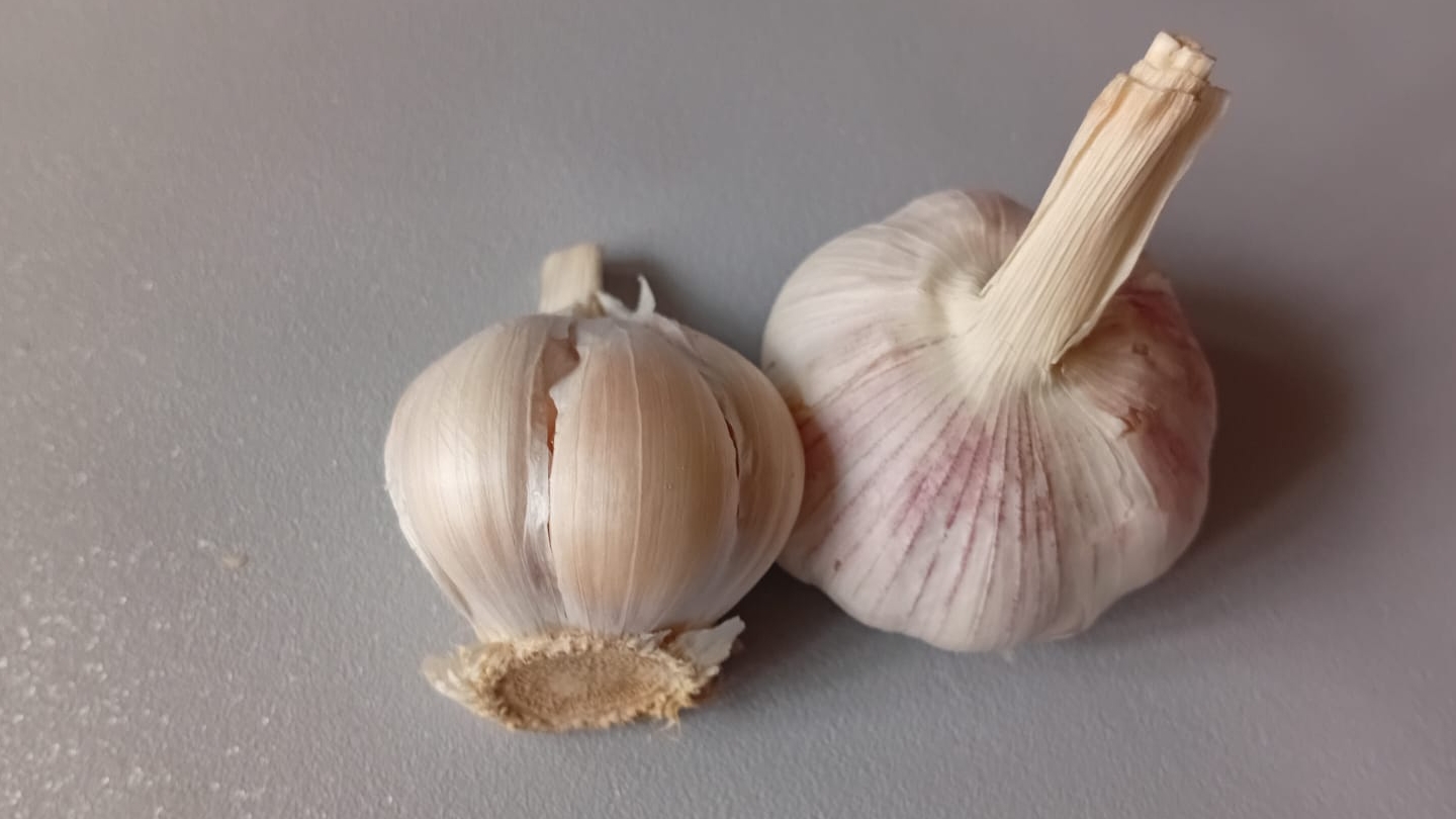 Один из лучших способов хранения чеснока смотреть онлайн