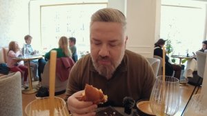 Париж – в очереди за круасаном от Седрика Гроле