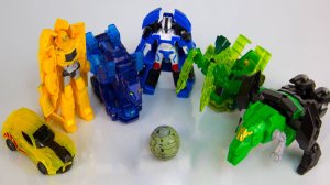 Роботы играют в футбол. Автоботы Трансформеры против Диких Скричеров.