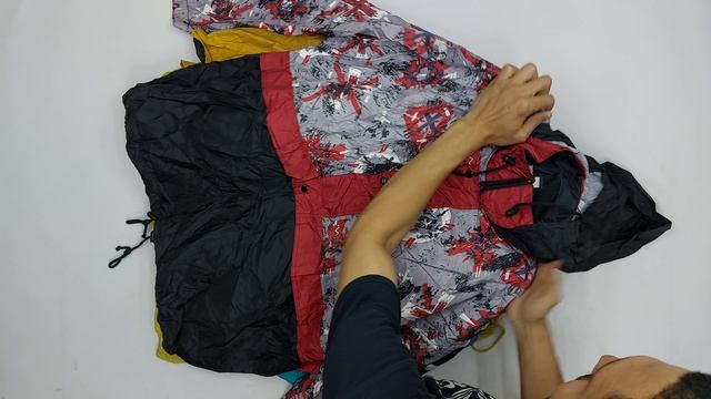 38091 Ветровки K-Way, 3пак, Windbreakers, секонд (extra) оптом