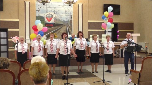 г.Ачинск.01.08.25г.День железнодорожника отмечают ветераны Ачинского узла.Автор видео Елена Цыганова смотреть онлайн