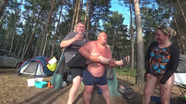 КАК МЫ ОТДЫХАЕМ В РОССИИ 2025 | БРАТСКОЕ МОРЕ #laowai