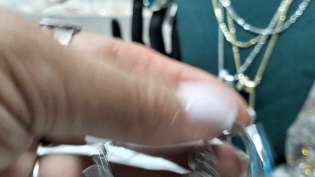 «Очарование в деталях:серьги и комплекты для незабываемого образа!»заказ на ватсап +79083191849 смотреть онлайн