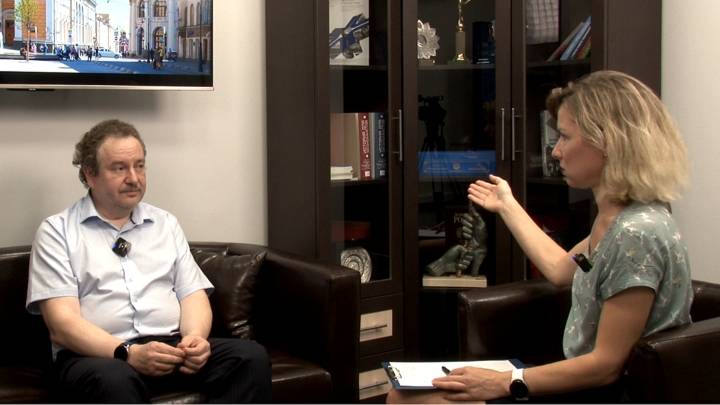 Виктор Ковшевный: наша цель - собрать промышленность без отходов смотреть онлайн