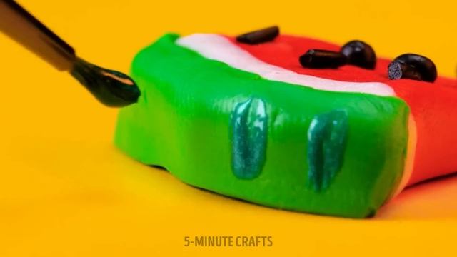 ️ HOW TO MAKE BEAUTIFUL EPOXY RESIN ART AT HOME! Perfect for Beginners смотреть онлайн