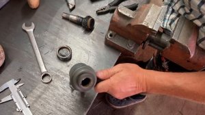 Шарнир узла перелома минипогрузчика