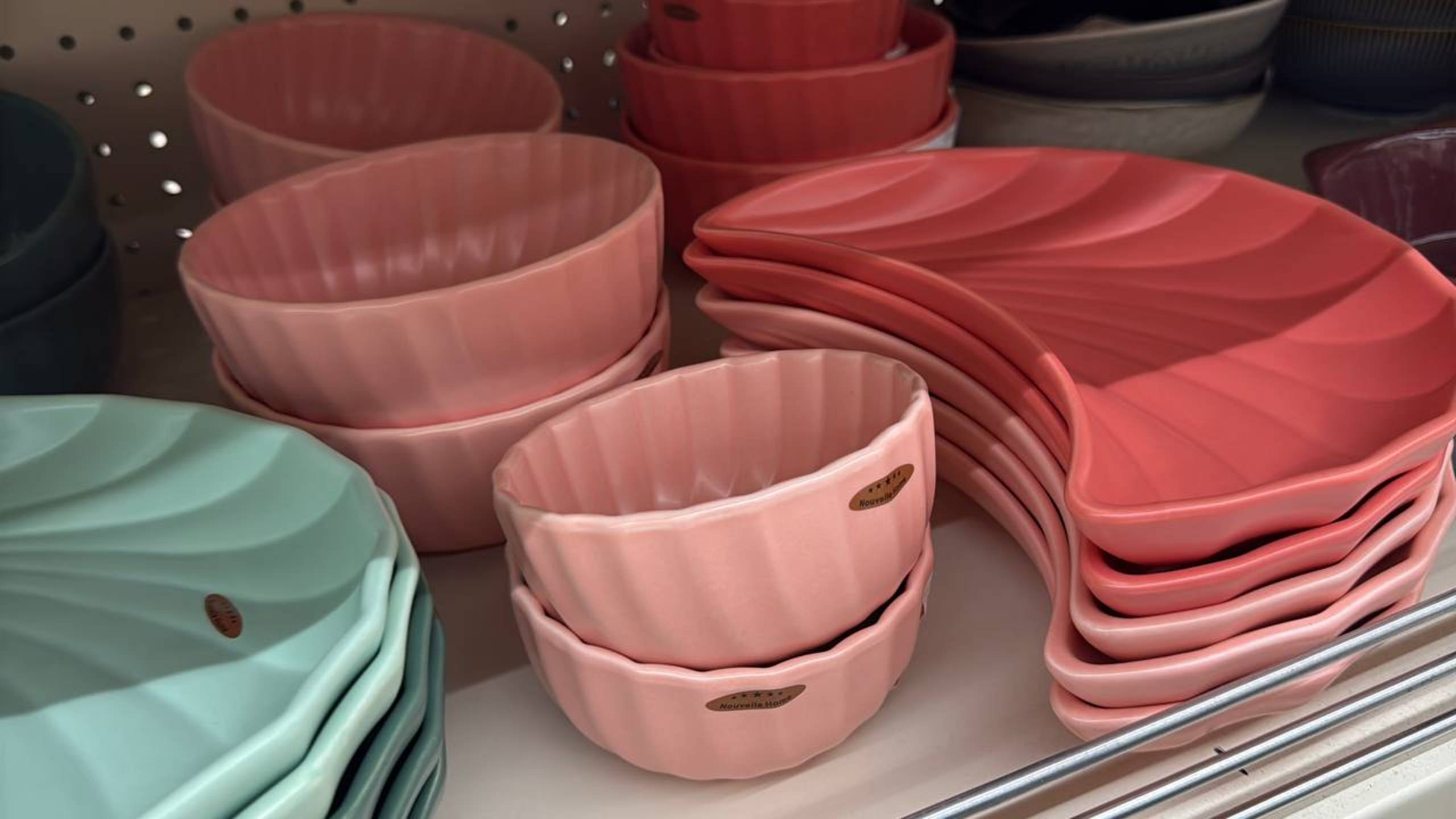 МАГНИТ МАНИТ🧲 СКИДКИ НА МЕБЕЛЬ И ПОСУДУ 🎀 Новинки в Фамилии и Магнит и обзор моих покупок 🛍️ смотреть онлайн