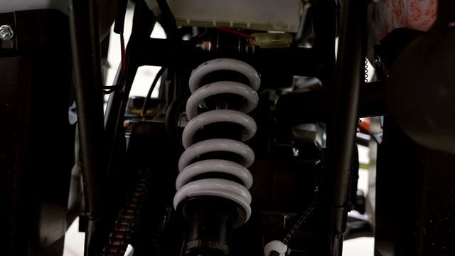 Подростковый бензиновый квадроцикл MOTAX GRIZLIK D125 RAPTOR смотреть онлайн