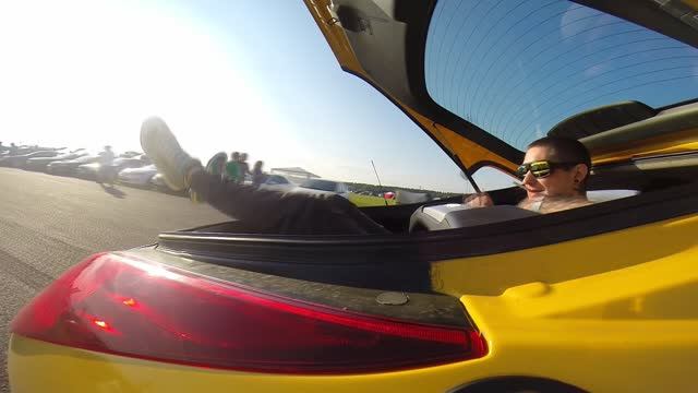 DANYCOM KASKO Pilot 03 смотреть онлайн