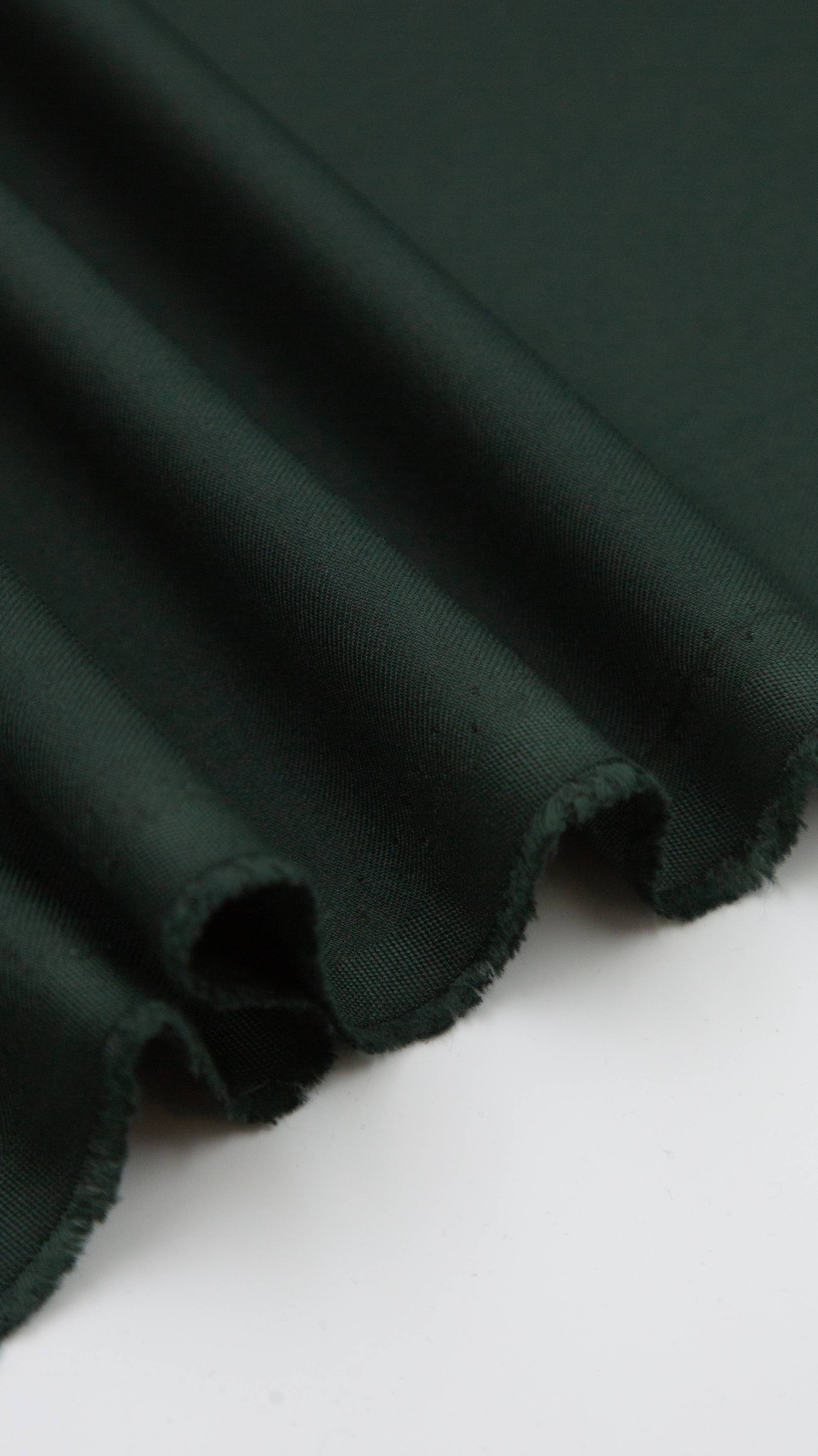 20558 Костюмная ткань Темно-зеленая, 250 гр/м2, 148 см смотреть онлайн