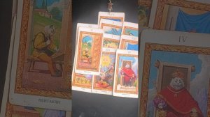 Таро для Мужчин ☀️ С кем Она общается ☀️