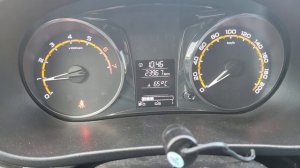 Как переключать передачи на Ладе Гранта 2 #учебнаяезда, #сцепление, #переключение