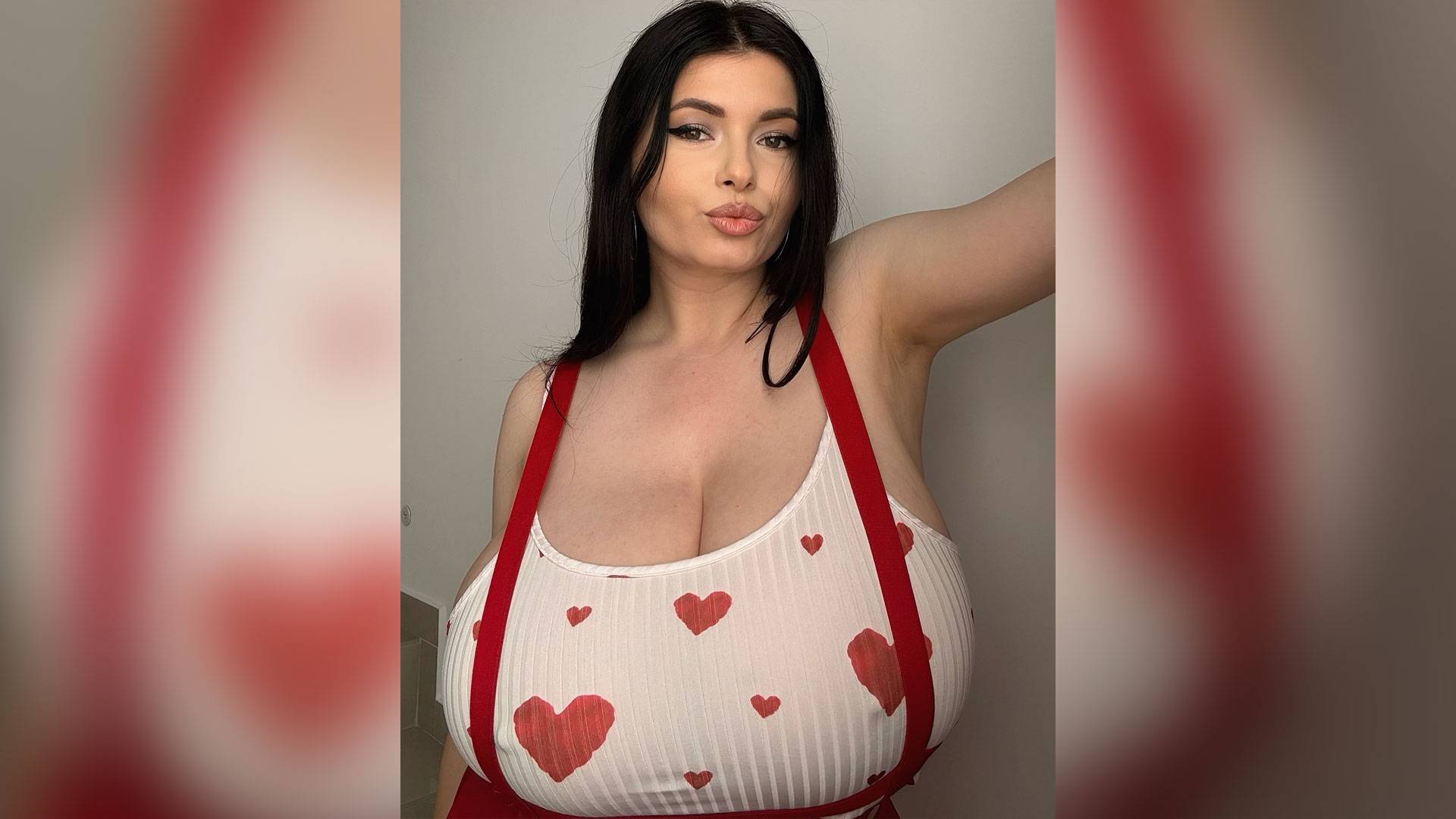 Layla | Modèles aux courbes | Curvy Model plus size | модель плюс-сайз | modelo смотреть онлайн