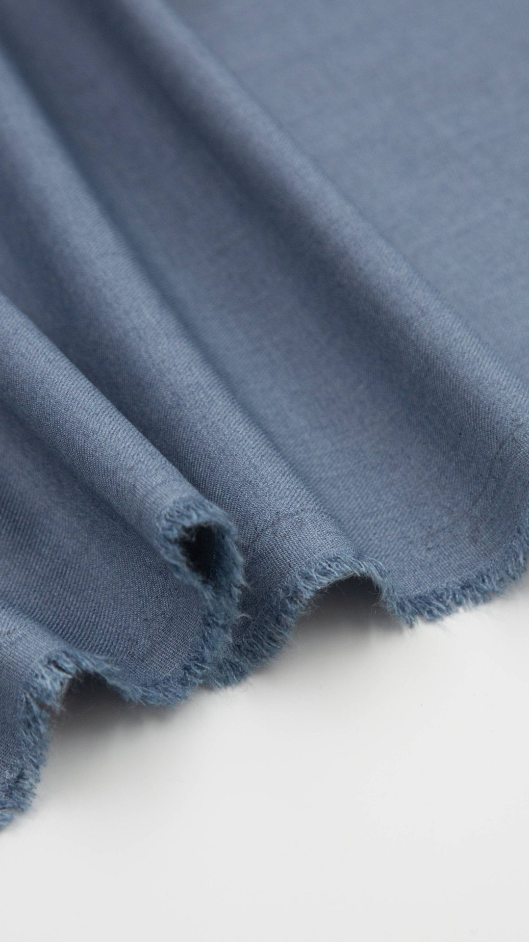 20525 Костюмная ткань Серо-голубая, 240 гр/м2, 150 см смотреть онлайн