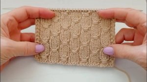 Красивый плотный узор спицами с обвитыми петлями.