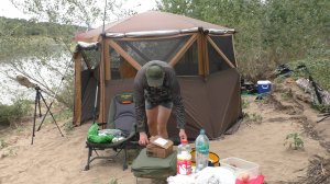 ЭТО РЫБОЛОВНЫЙ АД, ИЛИ РАЙ? 3000 КМ ДО МЕСТА, ДВА ДНЯ ДОРОГИ \ ЗМЕИ, ЖМЫХОВКИ, ШАТЁР \ АСТРАХАНЬ Ч.1