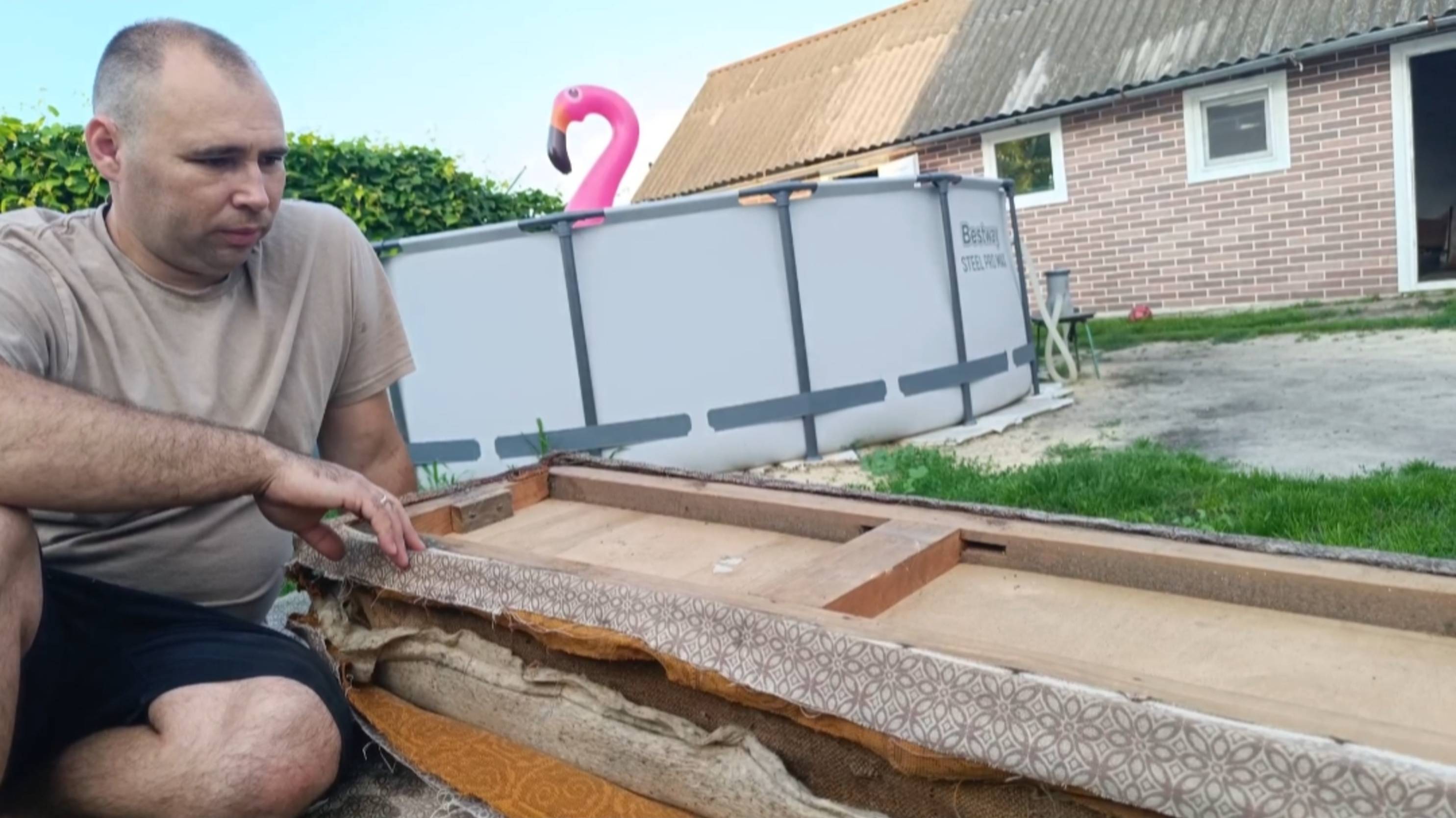 ПРИЯТНАЯ ВСТРЕЧА/ГОСТИНЦЫ ИЗ КАЗАХСТАНА/ВЫКИНУЛИ ДИВАН/ смотреть онлайн