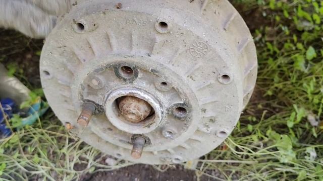 сорвалась резьба в ступи ВАЗ не беда можно это устранить не меняя ступицы смотреть онлайн