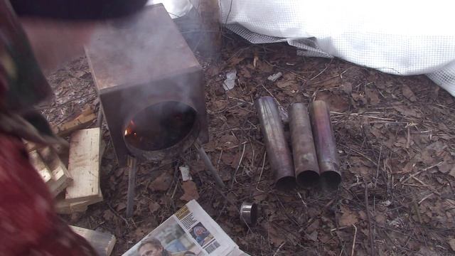 Одиночное Выживание в диком зимнем лесу с печкой и пельменями смотреть онлайн