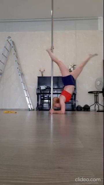 Ещё немного акробатики (из серии ПУСТЯК!.. МНЕ 47 ВСЕГО!..)