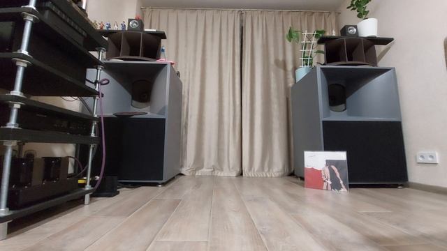 ALTEC A5 - Miles Davis – On Green Dolphin Street смотреть онлайн