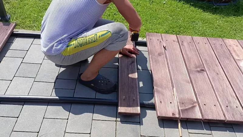 Что я сделал из ПНД-трубы и досок на даче — удивительный результат смотреть онлайн