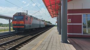 Товарный поезд 2ЗС6-713, станция Посоп