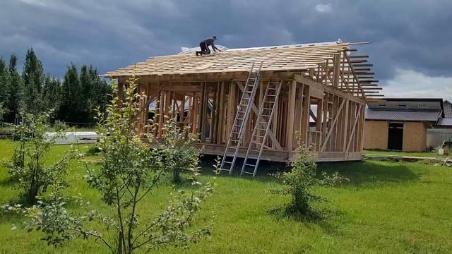 Крыша на Каркасном Доме.