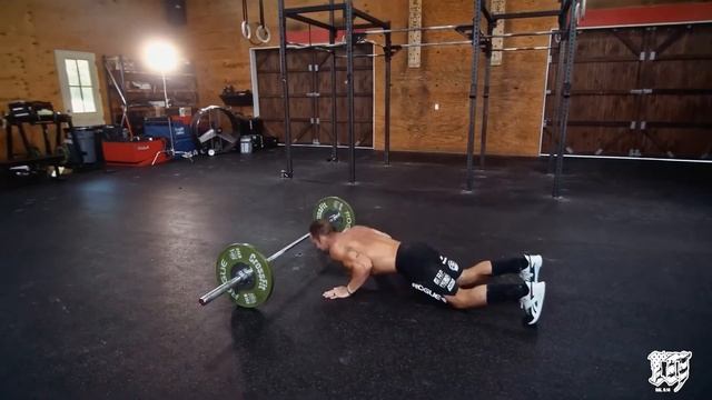 Бёрпи с прыжком черех штангу фронтально / Bar Facing Burpee Over Bar смотреть онлайн
