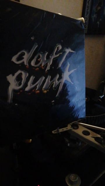 Daft-Punk-Vinyl смотреть онлайн