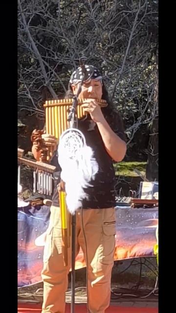 Уличный музыкант смотреть онлайн