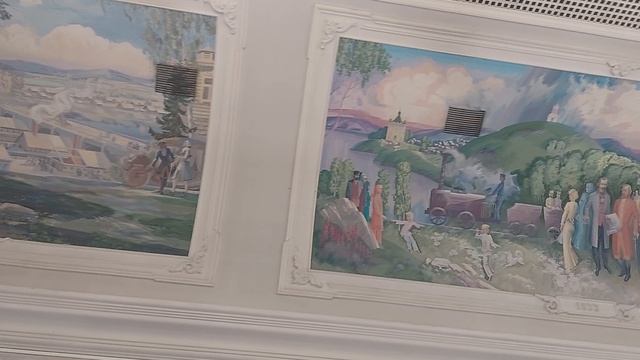 Советское здание железнодорожного вокзала Свердловска смотреть онлайн