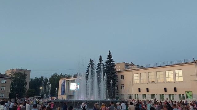 Музыкальный фонтан смотреть онлайн