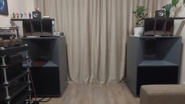 Red Hot Chili Peppers - Under The Bridge - Altec - Ortofon - Micro Seiki - 300B - Audio Note смотреть онлайн