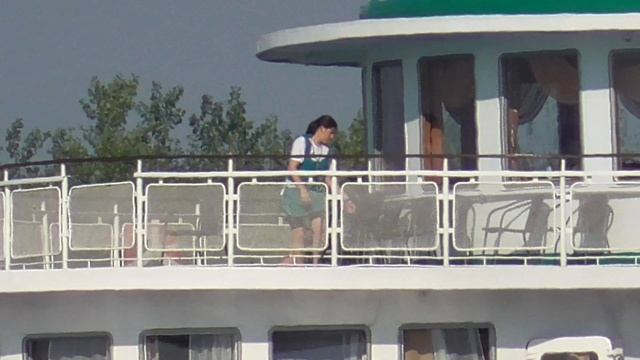 Октябрьская революция,чо там у вас на палубе