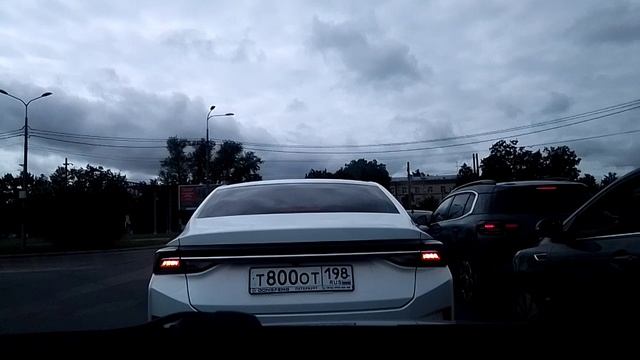 #4363 /02-08-25 г./ Негде припарковаться...