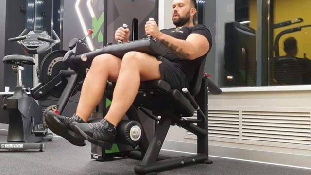 Разгибание ног сидя Hasttings Digger HD037-1. Обзор. смотреть онлайн