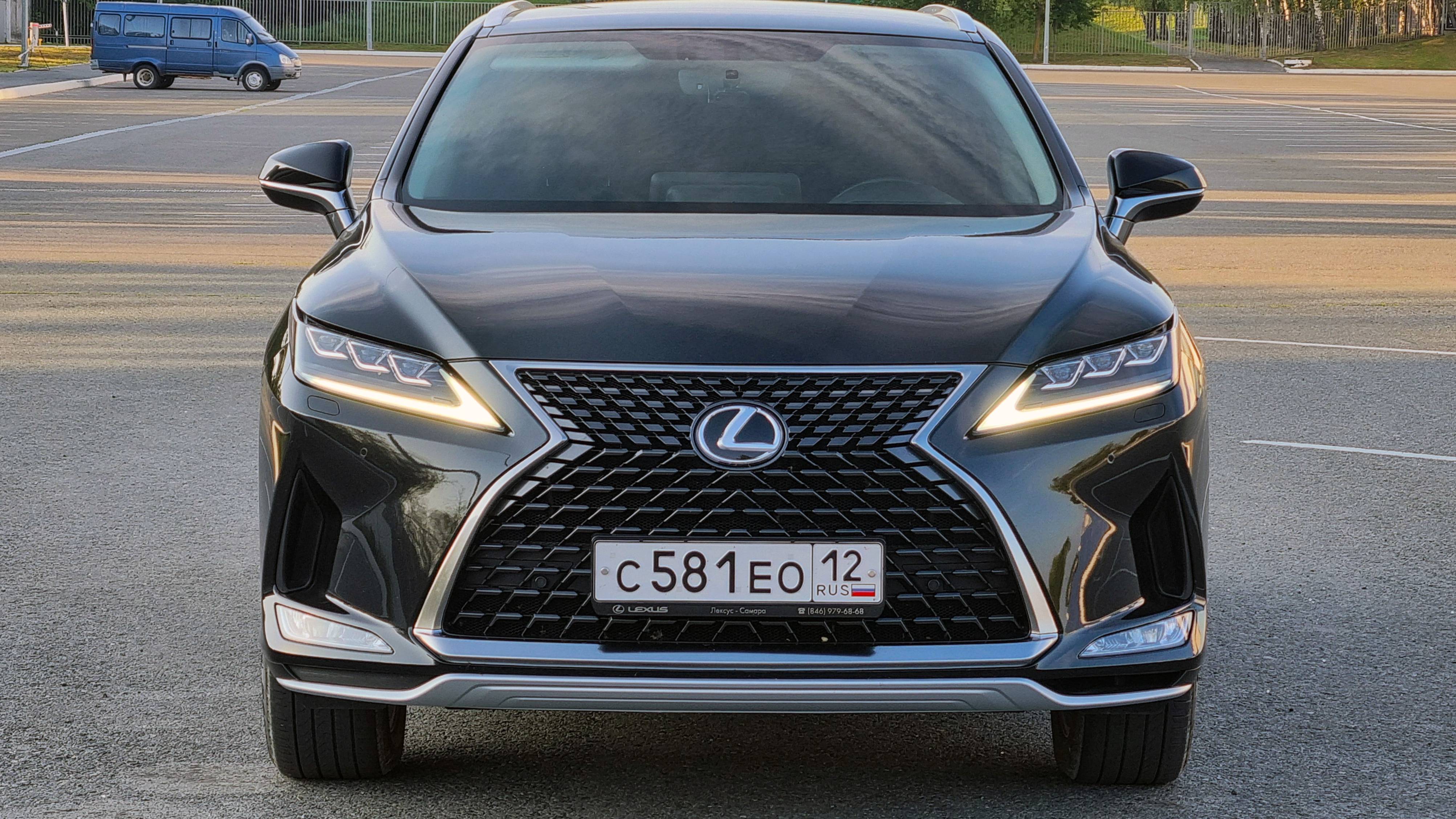 Lexus RX 300 2021 смотреть онлайн
