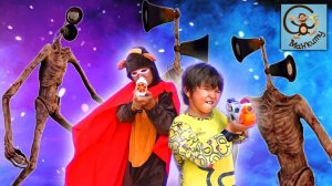 Манкиту устроили погоню с Сиреноголовым.