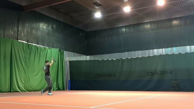 Тренеры играют